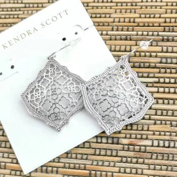 Kendra Scott Stud Earrings - Picture 2 of 3